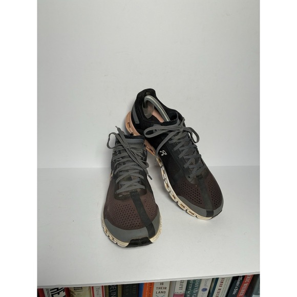 Once We Were Warriors Shoes - On Running Cloudswiss Shoes Women's US 8.5 Black Peach‎ CloudTec Runners